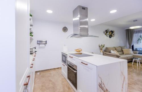 Calpe Apartment | Oceanfront Sophia's Residence in Calpe - 4-Star Stay