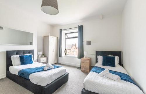 Newport Apartment | Relaxing Family Stay at Sophia's Retreat, Newport Coastal Gem