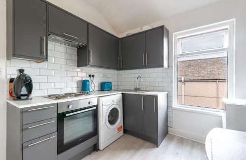 Newport Apartment | Relaxing Family Stay at Sophia's Retreat, Newport Coastal Gem