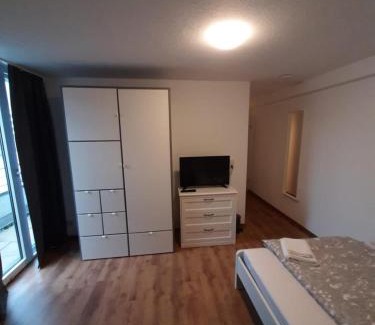 Rathaus Apartment | Cozy Sophies Apartment with Pool & Family-Friendly Amenities