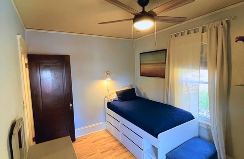 Salisbury Street House | Urban Oasis: 3 BR Home with Hot Tub in Worcester
