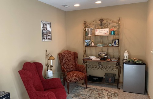 Winfield House | Elegant Country Guest House with Spa & Breakfast Included