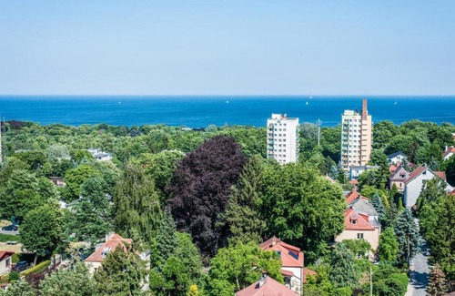Kamienny Potok Apartment | Sea View Haven in Sopot - 12 Min to the Beach