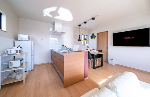 Fujikawaguchiko House | Elevated Views & Telework Discounts at Sora Panorama Fuji
