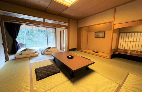 Shuzenji House | Experience Sora Togetsusou Kinryu: Rated 9.2/10 with Spa & More
