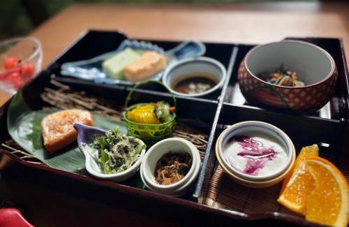 Taihaku Ward Hotel | Relaxing Retreat at Satoya Ryokan with Inviting Hot Tub