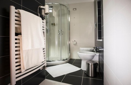 Mussomeli House | Family-Friendly Stay at Sorge Palace with Kitchen Amenities