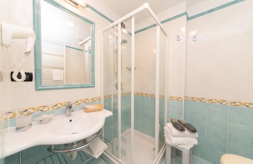 Succhivo Bed & Breakfast | Idyllic Sorgeto Garden: Ocean Views & Family-Friendly Comfort