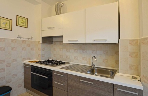 Sorici Apartment | Discover Sorici Apartment with Private Parking & Family Perks
