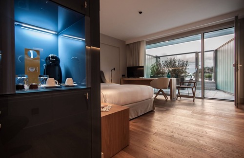 Vilassar de Dalt Hotel | Relax at Sorli Emocions: 4-Star Eco-Friendly Oasis