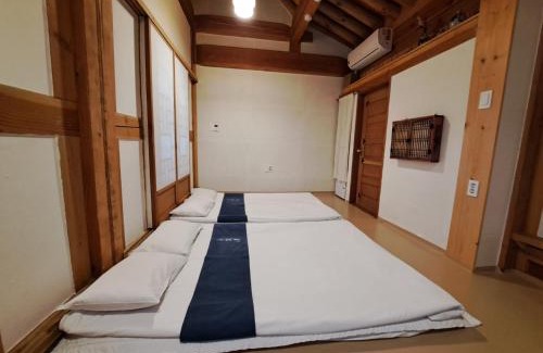Gyeongju House | Soseoljae Guesthouse Gyeongju