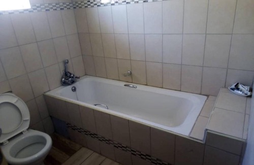 Palapye Bed & Breakfast | Relax at SoSleepy Bed&Breakfast with Delicious Breakfasts