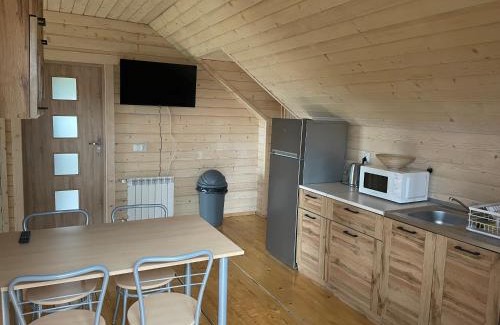 Graboszyce House | Inviting Sosnowy Domek Piętro: Pet Friendly & Family Welcome
