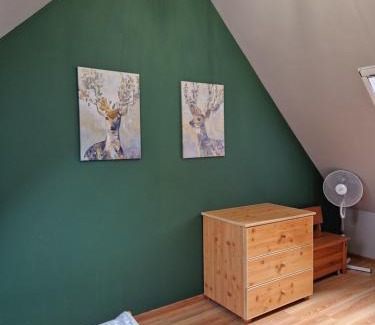 Gorczyca House | Experience Sosnowy Młodnik: Ideal for Families with Kitchens