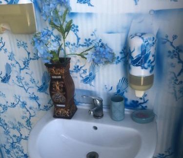 Quarto Other | Pet-Friendly Escape at Sosta Camper L’Amour - 10/10 Rating