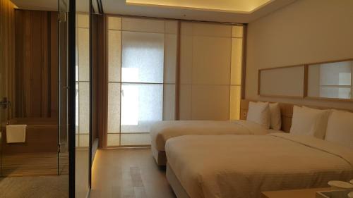 Sogong-dong Hotel | Explore Sotetsu Hotels The Splaisir in Seoul Myeongdong