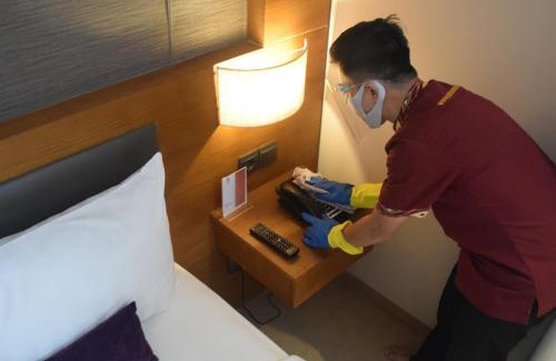 Bendungan Hilir Hotel | Comfortable Sotis Residence Pejompongan with Breakfast & Accessibility