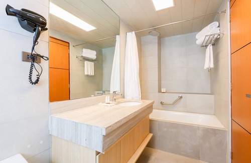Baguio Hotel | Discover Sotogrande Hotel Baguio: Family-Friendly Retreat