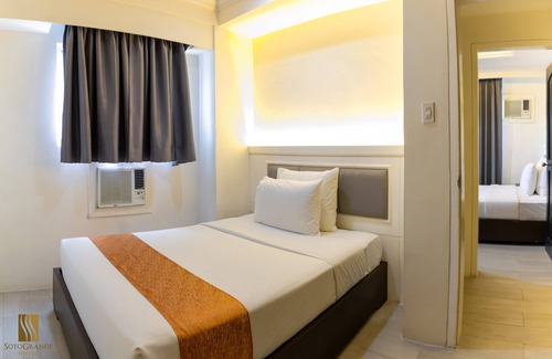 Jaro Hotel | Relax at Sotogrande Iloilo Hotel with Pool and Breakfast