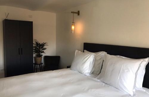 Montegrosso dʼAsti Bed & Breakfast | Indulge in Sotto La Vigna: Adults Only Suite with Pool