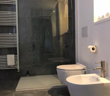 Montegrosso dʼAsti Bed & Breakfast | Indulge in Sotto La Vigna: Adults Only Suite with Pool