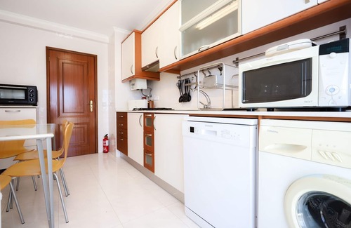 Figueira da Foz Apartment | Discover Comfort at Sotto Mayor Residence with Spa & Breakfast