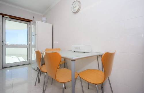 Figueira da Foz Apartment | Discover Comfort at Sotto Mayor Residence with Spa & Breakfast
