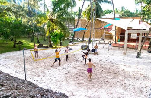 Galu Beach Hotel | Relax at Soul Breeze Beach Resort with Oceanfront Views
