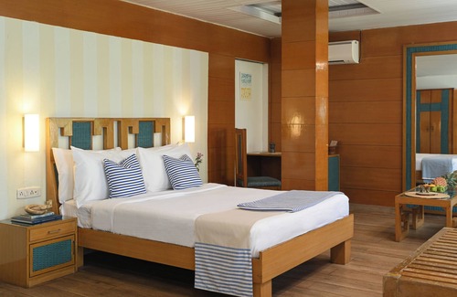 Colva Resort | Relaxing Soul Vacation Resort & Spa with Pool and Dining