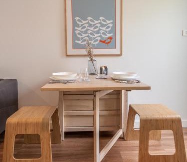 Kings Meadows Apartment | Oceanfront Soul Vie Stay - Rated 9.4/10 with Spa & Breakfast