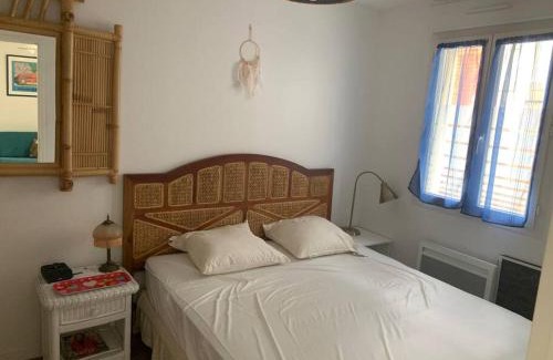 Soulac-sur-Mer Apartment | Oceanfront Soulac sur Mer: Guest Rated 10/10, Steps to Beach