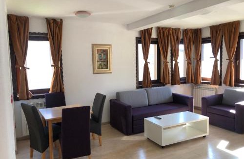 Fojnica Apartment | Elegant Sound Apartment with Pool & Hot Tub - 9.3/10 Rated