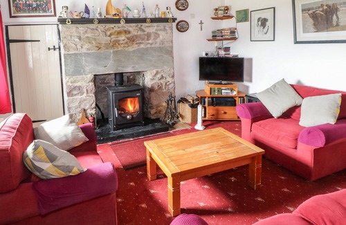 Achill Sound Cottage | Welcoming SOUND COTTAGE – Pet Friendly Retreat in Achill Island