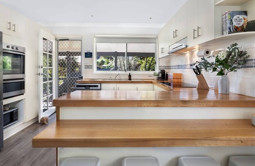 Culburra Beach House | Family-Friendly Getaway at Sounds by the Sea with Pool