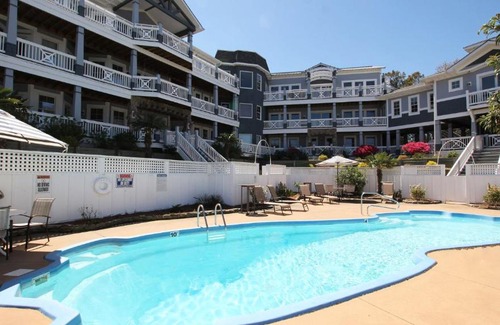 Sea Acres House | Discover The Drake: Soundside Retreat with Private Pool