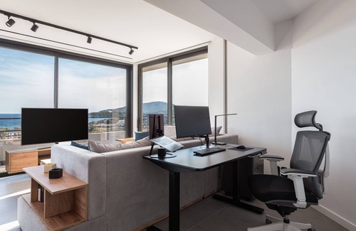 Legrena Apartment | Oceanfront Sounio Panoramic Loft with Breakfast & Views