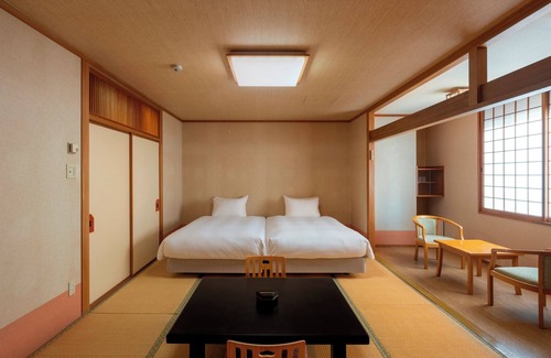 Kamikawa House | Relaxing Getaway at Sounkaku with Spa & Family Amenities