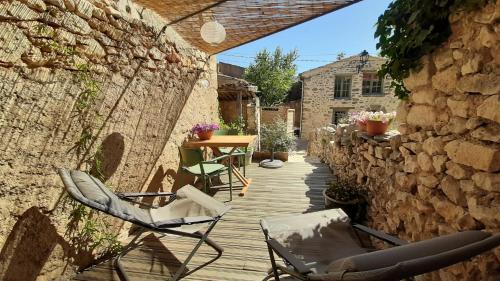 Rustrel House | Oceanfront Escape at Sous le Château - Guest Rated 9.9
