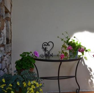 Lussan House | Relax at Sous les chênes: Oceanfront, Pet-Friendly Retreat