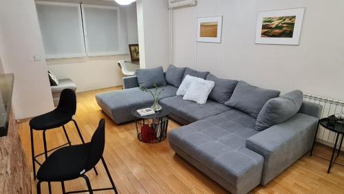 Osijek Apartment | Pet-Friendly Retreat at South 2 Osijek - Guest Rated 9.8