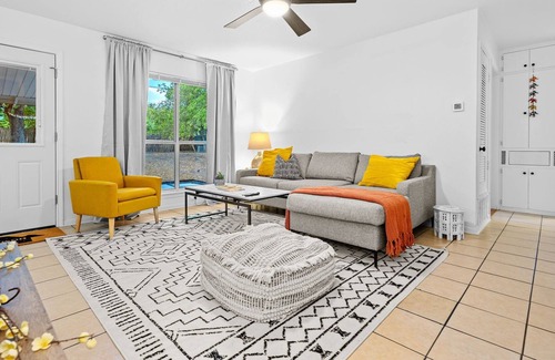 South Manchaca House | South Austin Desert Jewel