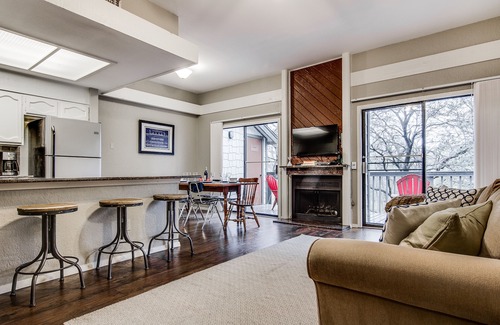 Westgate House | South Austin Retreat: Nature, Pet-Friendly & Family Amenities