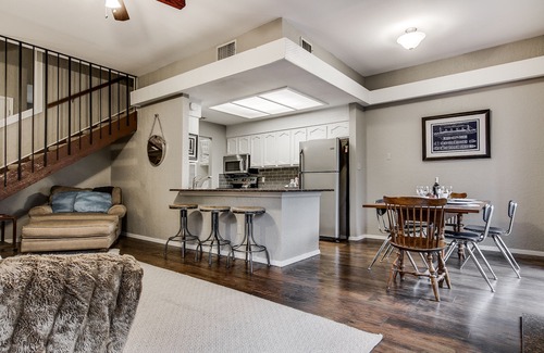 Westgate House | South Austin Retreat: Nature, Pet-Friendly & Family Amenities