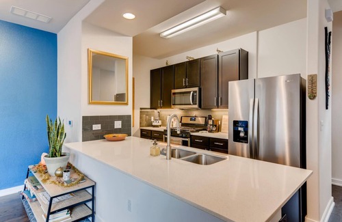 Austin House | Cozy South Austin Sanctuary with Spa & Kitchen Amenities
