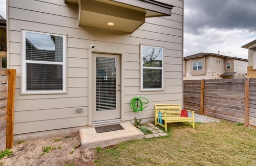 Austin House | Cozy South Austin Sanctuary with Spa & Kitchen Amenities