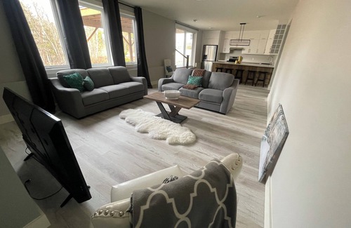 Sudbury House | South End Brand New Luxury Apartment!