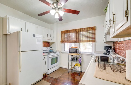 Cleveland Heights Apartment | Convenient South Euclid Apartment Near Downtown Cleveland