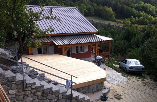 Colmars Ski Chalet | Beautiful South Facing Chalet in Mercantour Park