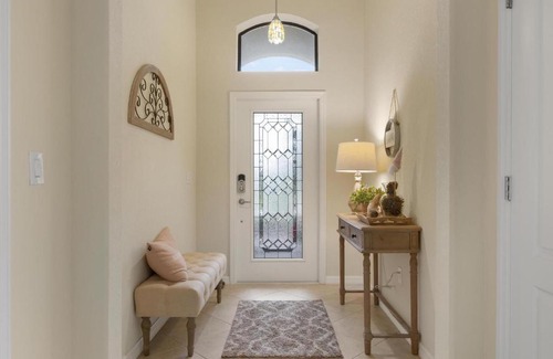 Bradenton House | Relaxing South Facing Gated Community with Pool & Hot Tub