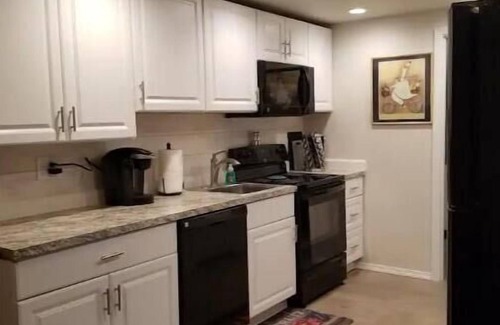 North Bend Apartment | Unmatched South Fork River Retreat - Prime Downtown Access